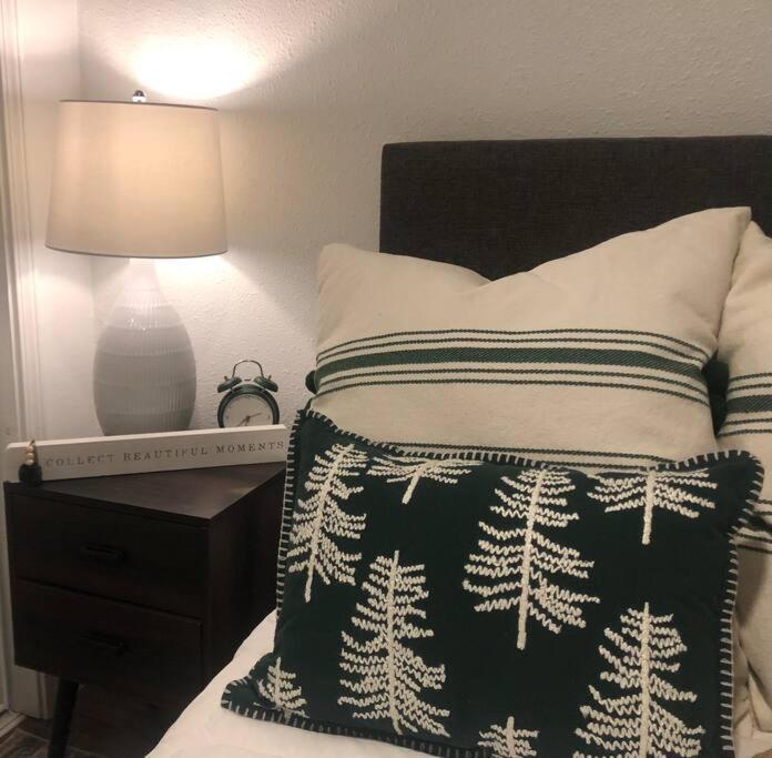Cozy Getaway At Lake O' The Pines Ore City Экстерьер фото